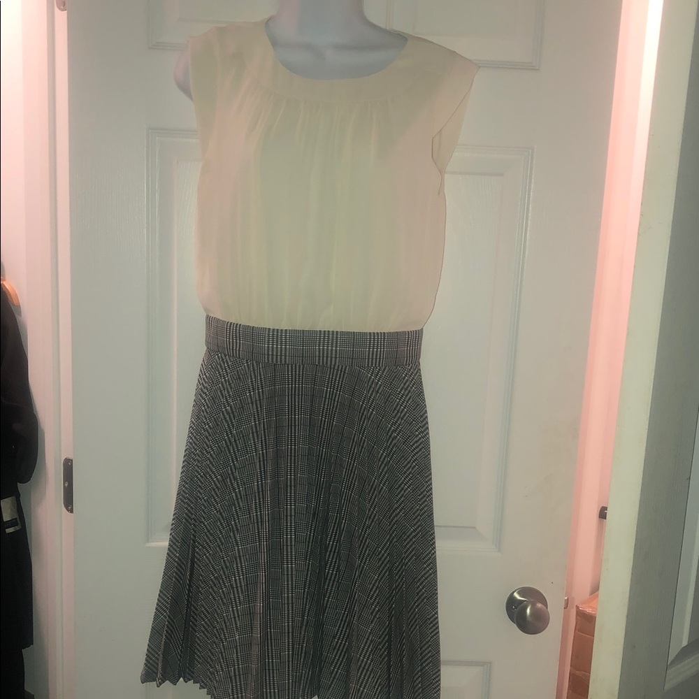 Dkny Cream Pleated Bodice Midi Dress with Black Plaid Skirt